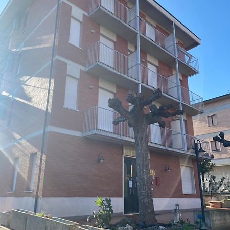 Hotel Ferrara Chianciano Terme Eksteriør bilde
