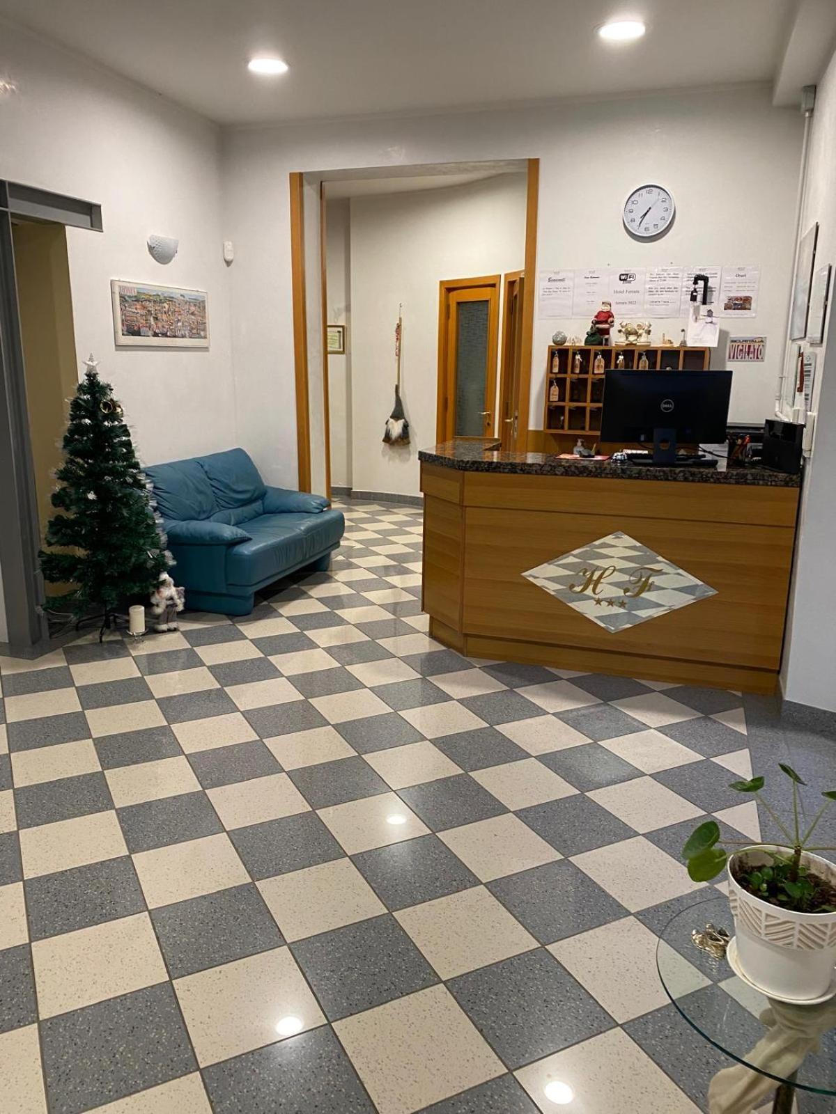 Hotel Ferrara Chianciano Terme Eksteriør bilde